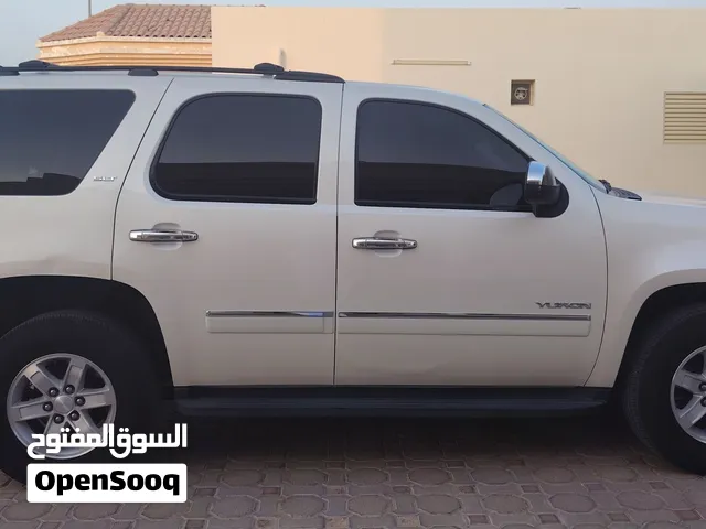 جمس يوكن 2013 نظيف صبغ وكاله