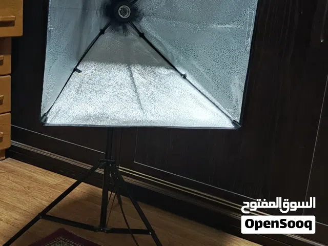 انارة تصوير احترافي عدد 4 بحاله جيده جدا