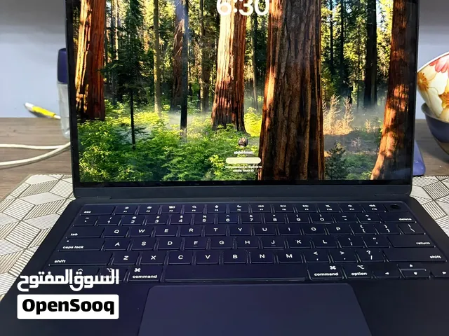 M4 air  256 16 Like new  استخدمته قليل جدا واتشحت قليل جدا
