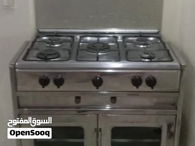 ماريو وثلاجة وفرن بلاكار