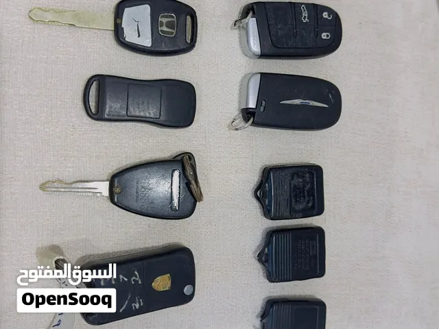 عندي مجموعة مفاتيح مستعمله للبيع