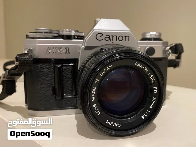 كاميرا فيلم كلاسيكية Canon AE-1 بحالة ممتازة جداً (Mint Condition)