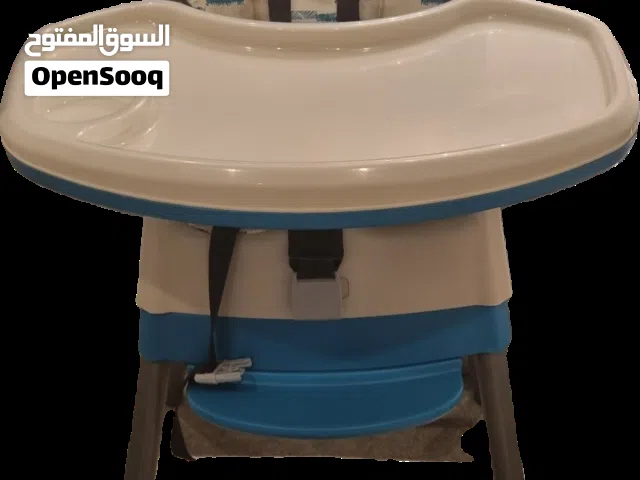 مقعد اكل شيكو و سترولير جراكو و مشاية وترمبولبن