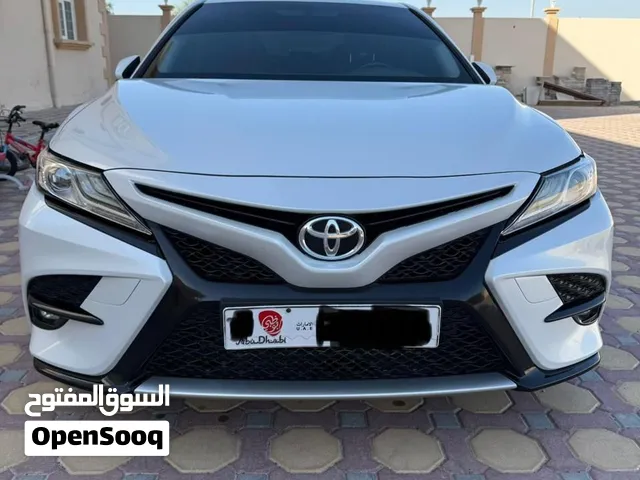تويوتا كامري 2020 خليجي 6 سلندر