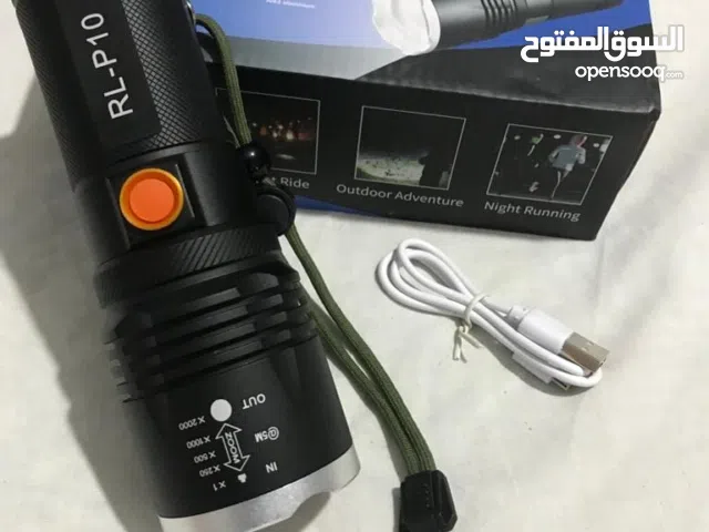 مصباح يدوي قابل لشحن ويدعم لشحن الجوال عند الحاجة زوم  قوة عاليه جدا