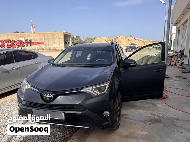 تيوتا راف فور