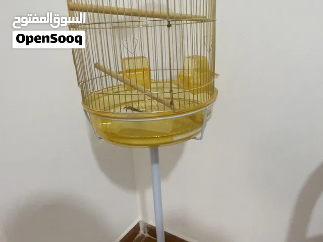 قفص طيور كبير ذهبي دائري مع ستاند أرضي