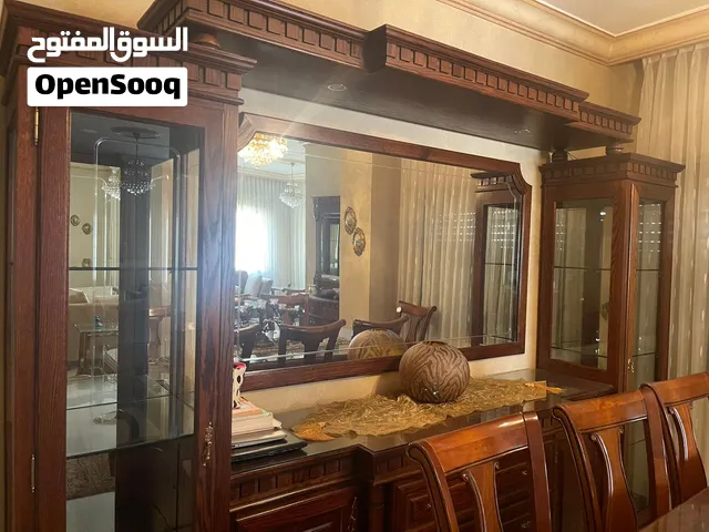غرفه سفره  كلاسيكي خشب بلوط بحاله ممتازه