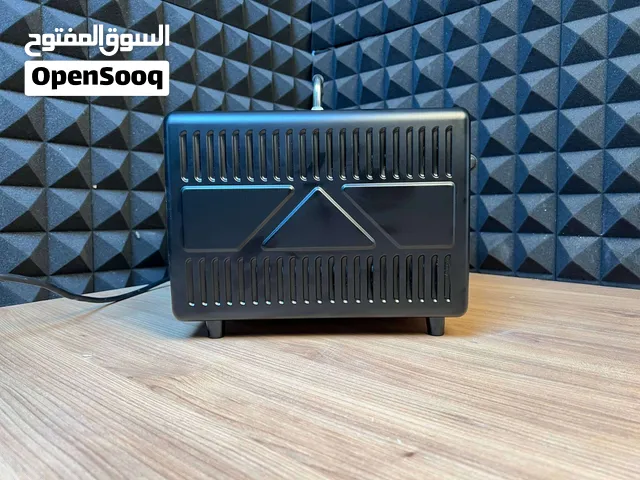 فرن.مايكرويف.شوايه.مقلات 4 بواحد وبدرجه حراره تصل 180 درجه وتكدر تتحكم بيها وبموقت يخبل . .