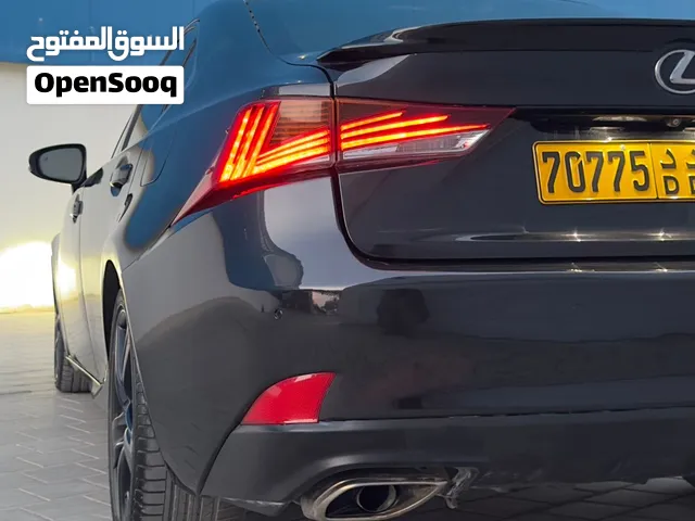 لكزس 2018 Is300 لبيع