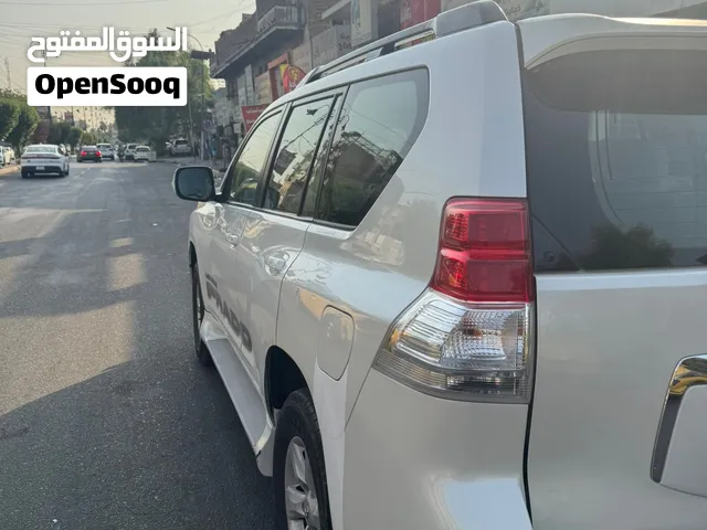 Toyota برادو 2011