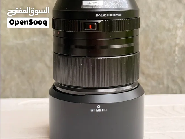 كاميرا Fujifilm مع عدسة Fujinon XF 33mm f/