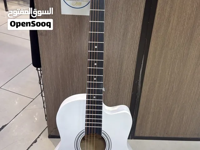 جيتار   أكوستك مايكل جاكسون قياس 38 انش  ابيض والاسود والازرق والاحمر والبني الوان مط زند عياري