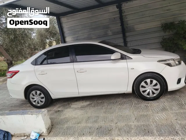 Used Toyota Yaris in Salt