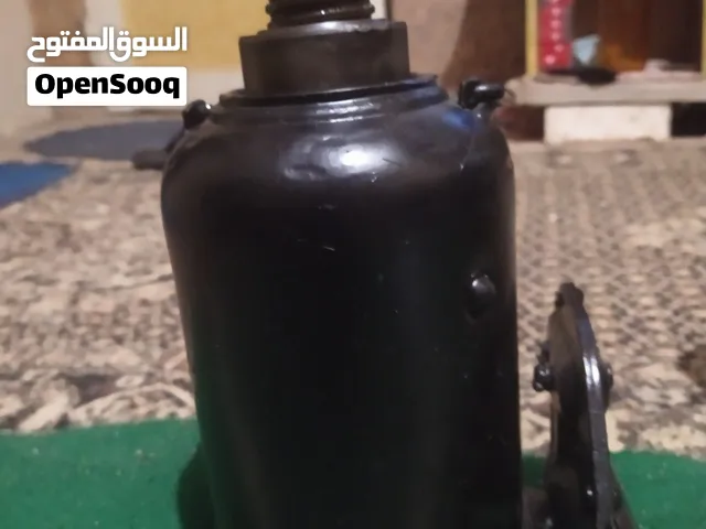للبيع كوريك باكم هيدروليك روسي أصلي ATRX موديل 12-230 حمولة 12 طن / 12000 KG كوريك تقيل بتاع شغل ورش