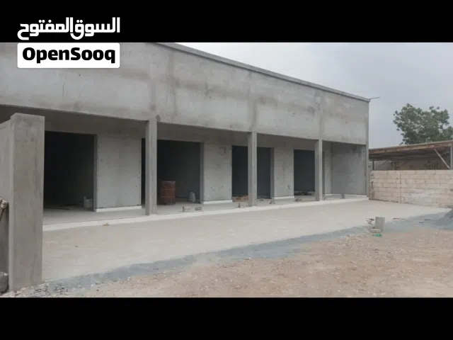 للبيع مشروع ارض انتفاع صناعي 4محلات