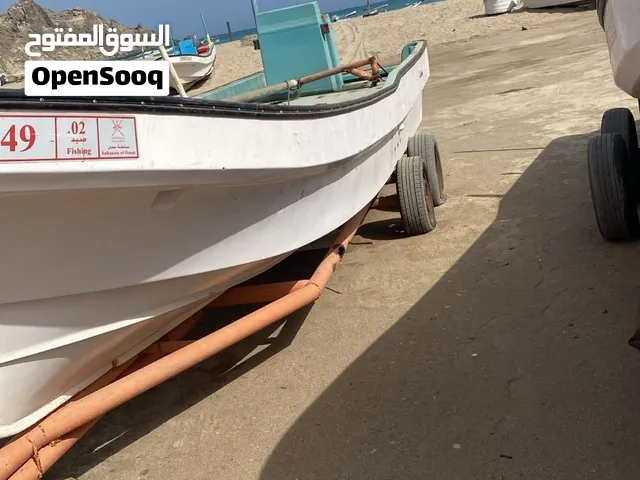 القارب لا يحتاج شي