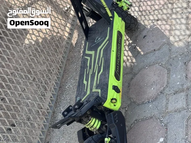 سكوتر بحالا جيدا استعمال قليل جدا نضيف جدا دا