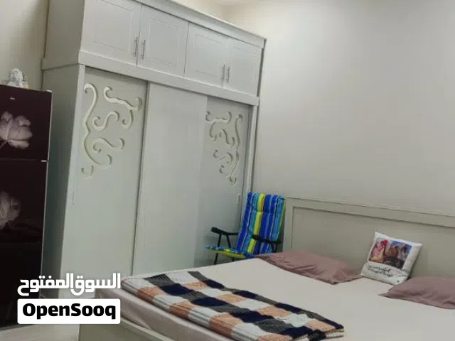 Fully Furnished Bed Space for Working Kerala ladies (Near American Mission Hospital) Negotiable