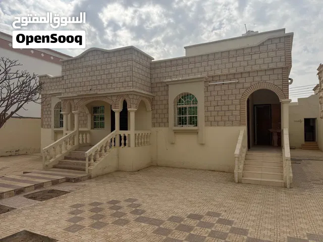 فرصة عقارية ممتازة للبيع منزل في ولاية البريمي الخضراء ، مساحة الارض : 600 متر .