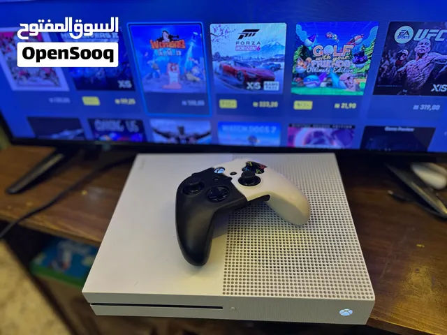 اكس بوكس ون اس  ايد وحدة اصلية  عليه العاب مرتبة ومملوكة 500 شيكل شامل التوصيل