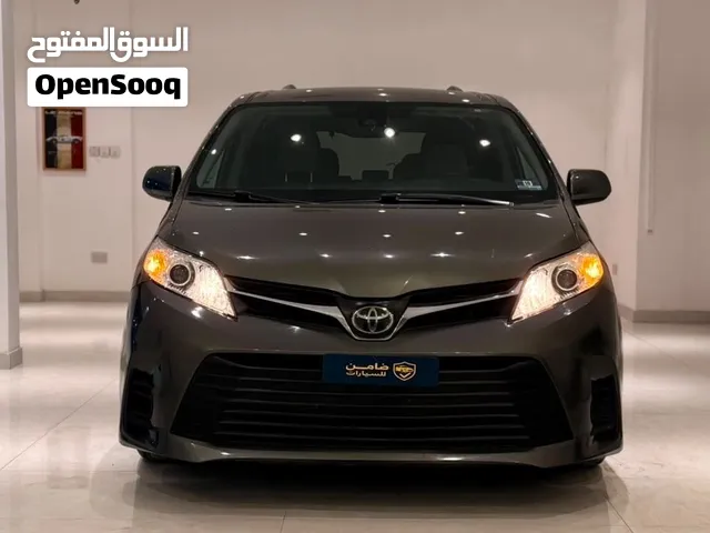 تويوتا سينا LE 2020 للبيع