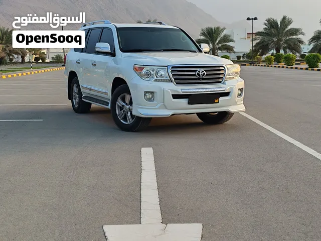 Used Toyota Land Cruiser in Al Batinah