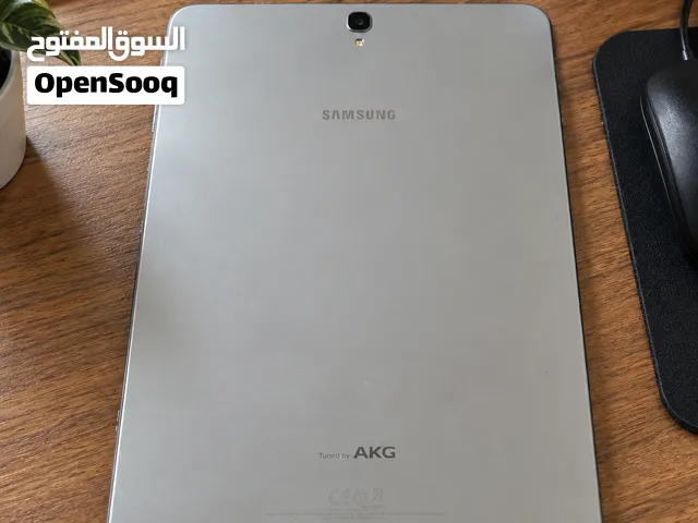 Samsung Tablet 10 inch AMOLED Screen