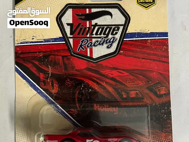 Hot Wheels Premium - Car Culture ‘76 Greenwood Corvette - Vintage Racing 3/5