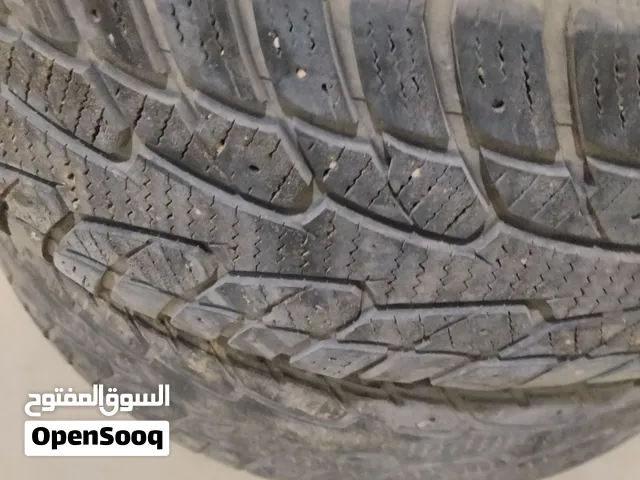اطارت ثلجية مستعمله 235/65R17 كيا سورينتو