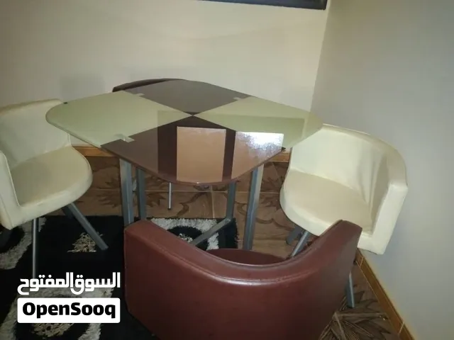 طاولة طعام للبيع