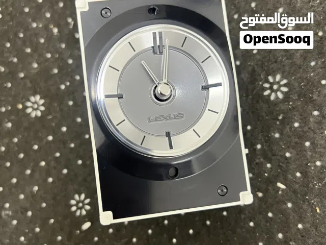 شاشه الكبيره تركب لجميع انواع سيارات لكزس الحديثه وكاله اصلي