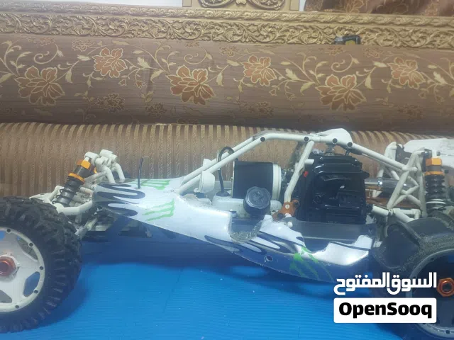 سياره جديده بكرتونها موجوده بحاله الشراء لا توجد اي اعطال