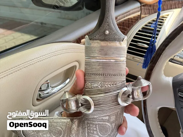 خنجر قرن زراف هندي قديم شبيه الأفريقي