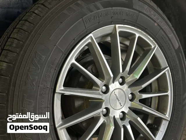 تواير جديده قياس 215/70/16 جديده مع التواير