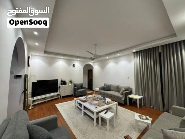 فيلا سكني بالمعبيلة الجنوبية على الشارع