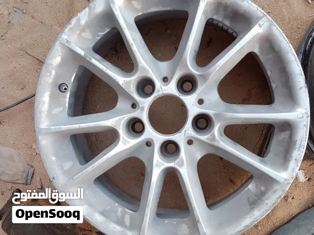 مطلوب ديسكو BMW خامسه طرفين ولا طرف نفس الرسمه
