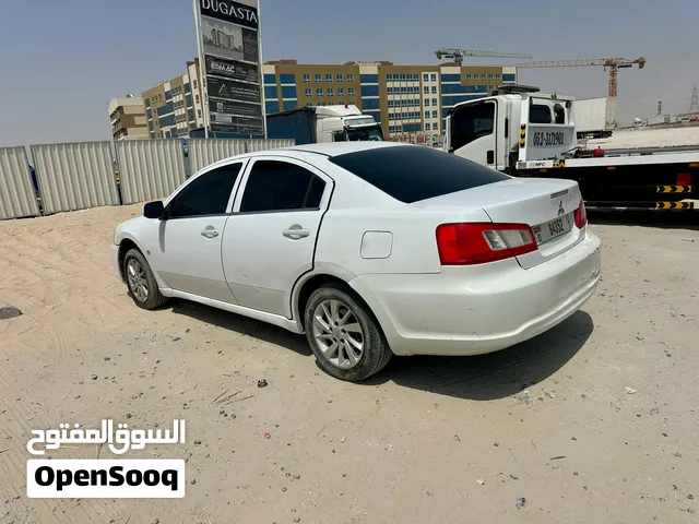 Mitsubishi Galant 2009