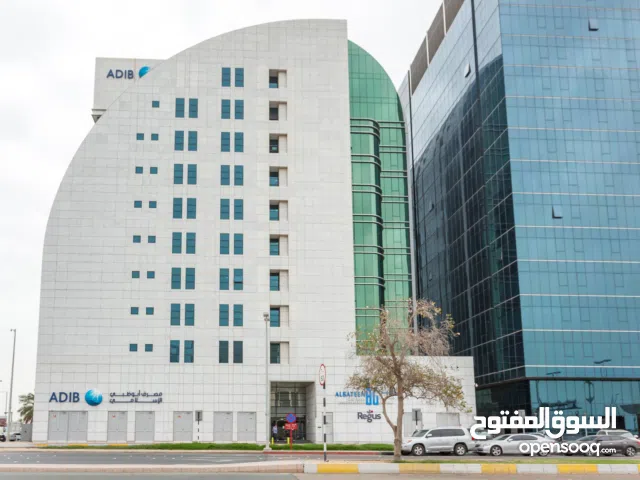 مساحة مكتبية خاصة تسع عدد 3 من الأفراد في ABU DHABI, Al Bateen C6