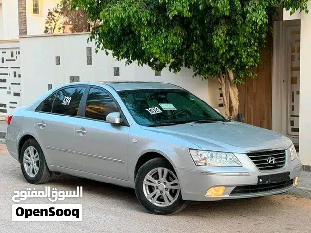 سوناتا موديل 2009 أصلية كيف واصله رساله مفتوحه كربونها موجود اصلي بكشف سياره فل لفل رقم 1 عيب لا