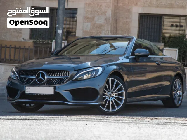 Mercedes C200 2018 Cabriolet Amg kit   السيارة وارد و بحالة الوكالة و قطعت مسافة 123,000 كم فقط