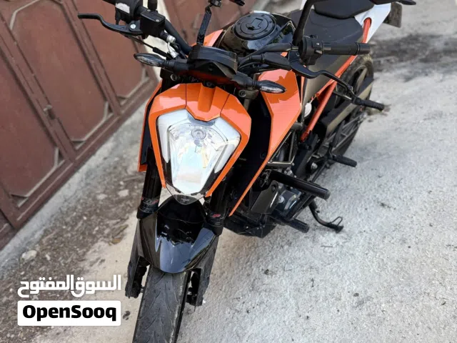 KTM 250 duke