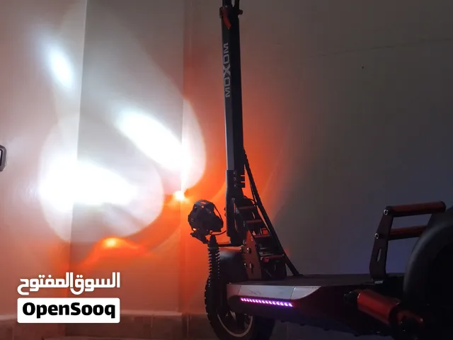 سكوتر كهربائية قابل للتفاوض بشكل كبير