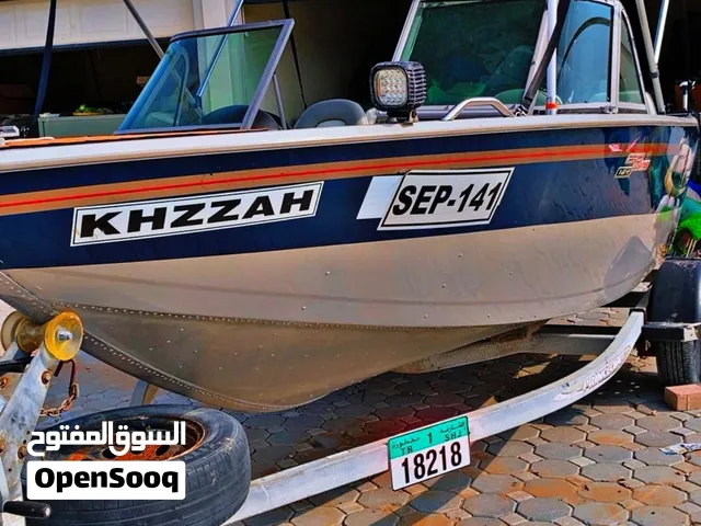boat for sale neat and clean