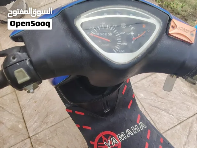 سلام عليكم دراجه ماكس عدله  يردالها كعكه مال صالصه باتري كاعد ينشحن كلها شغاله  السعر 275  وبيهامجال