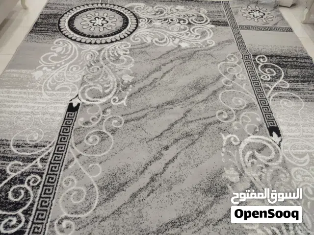 سجاد مستعمل حجمها 2.5×3.5