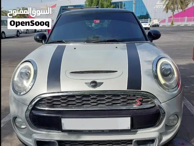 2015 MINI Cooper S  GCC Specs  156,000 km