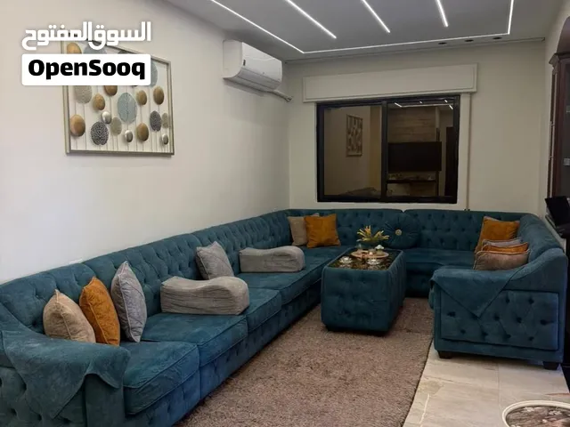 **طقم كورنر فاخر للبيع مع كامل ملحقاته**