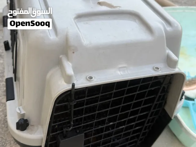 للقطط قفص مع حوض استحمام