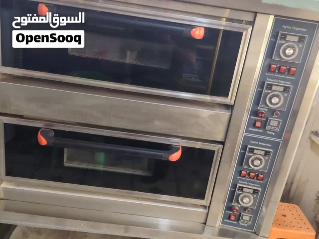 معمل لإنتاج كافة الحلويات والمعجنات
